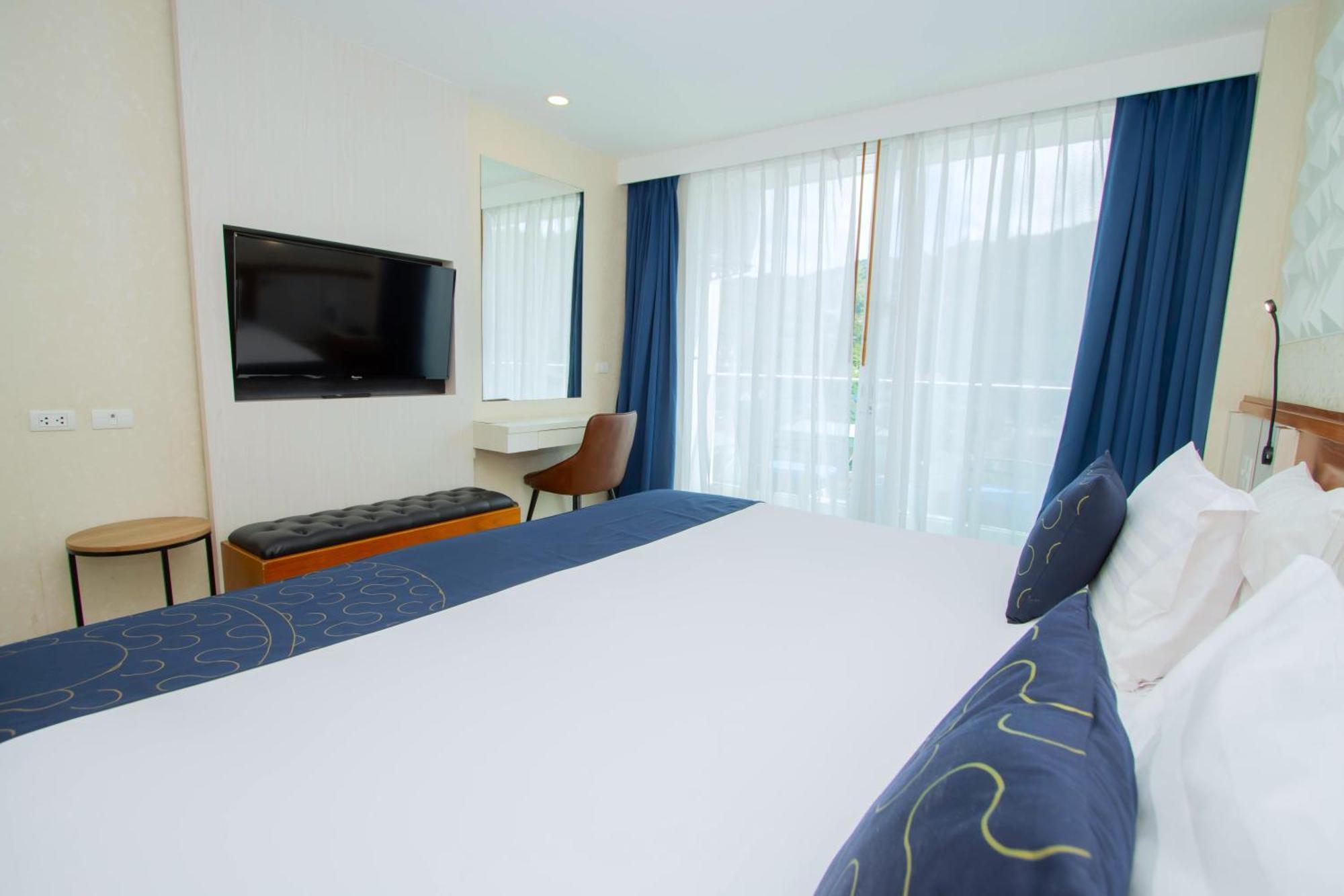 Patong Sira Grande Hotel & Spa מראה חיצוני תמונה