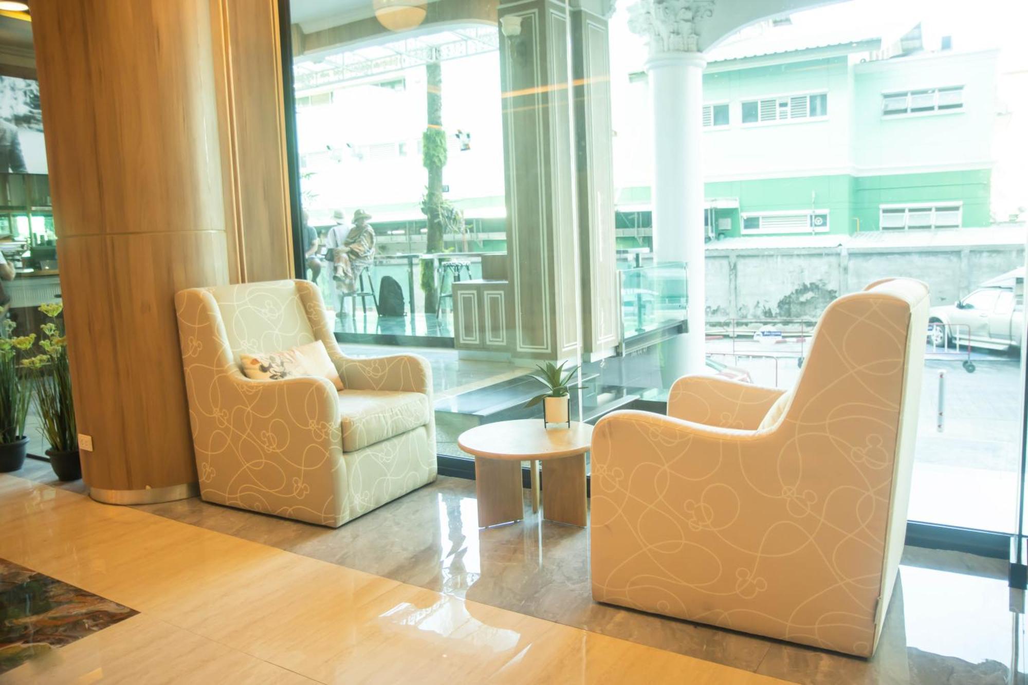 Patong Sira Grande Hotel & Spa מראה חיצוני תמונה