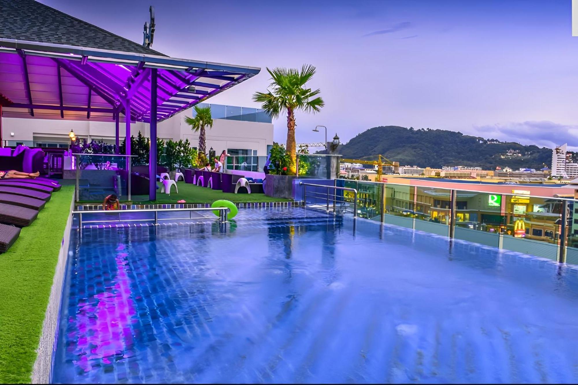Patong Sira Grande Hotel & Spa מראה חיצוני תמונה