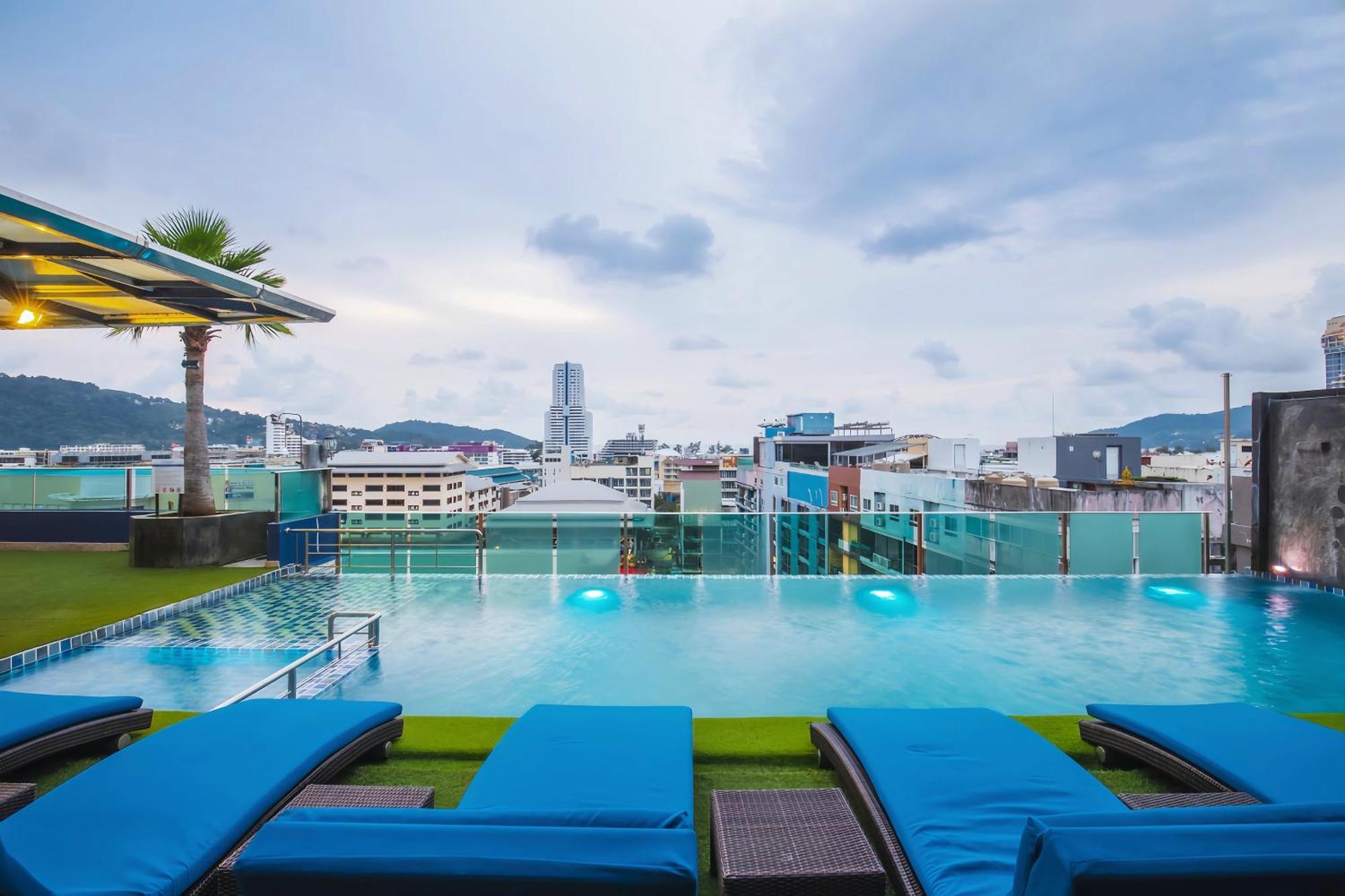 Patong Sira Grande Hotel & Spa מראה חיצוני תמונה