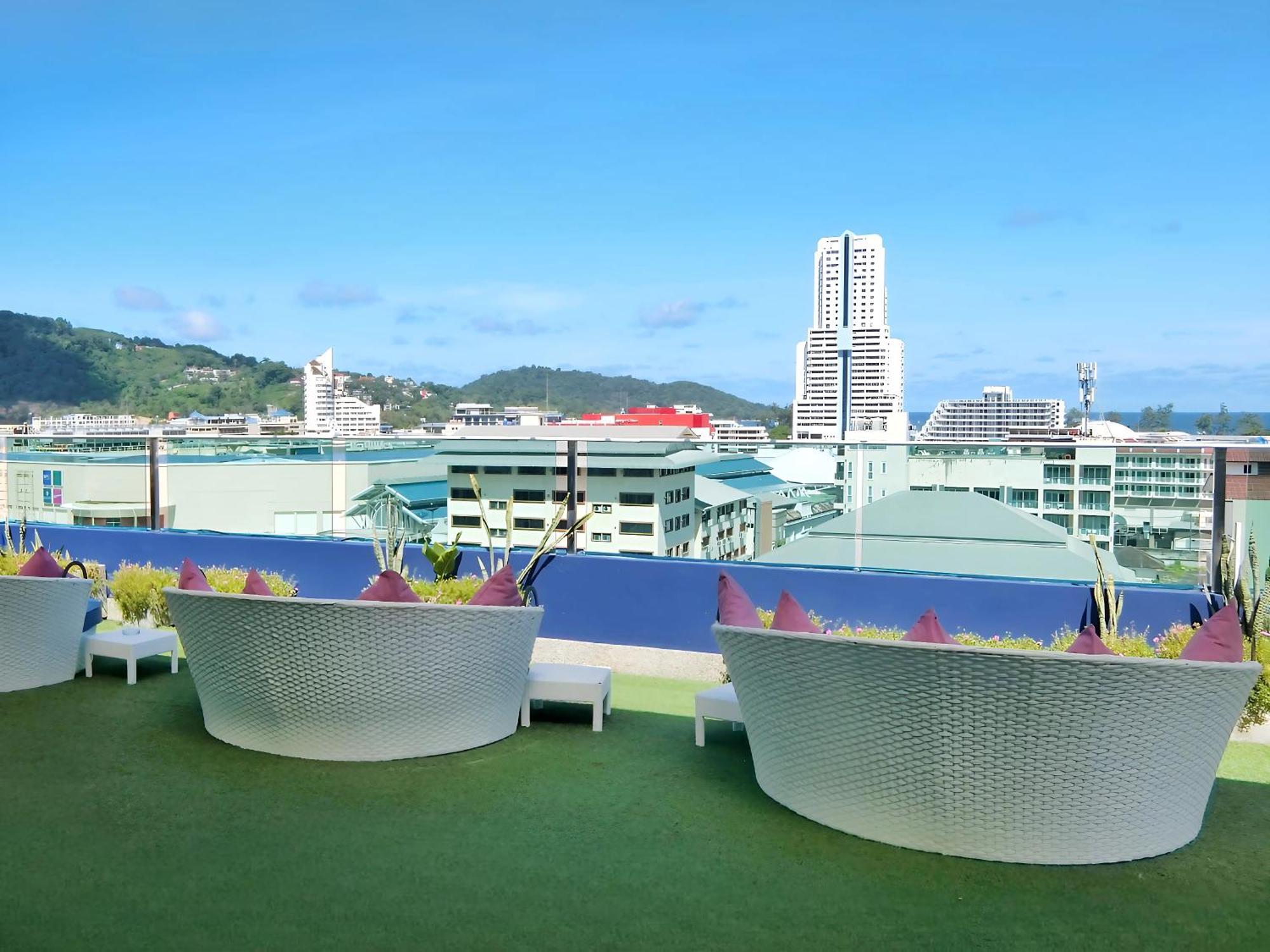 Patong Sira Grande Hotel & Spa מראה חיצוני תמונה