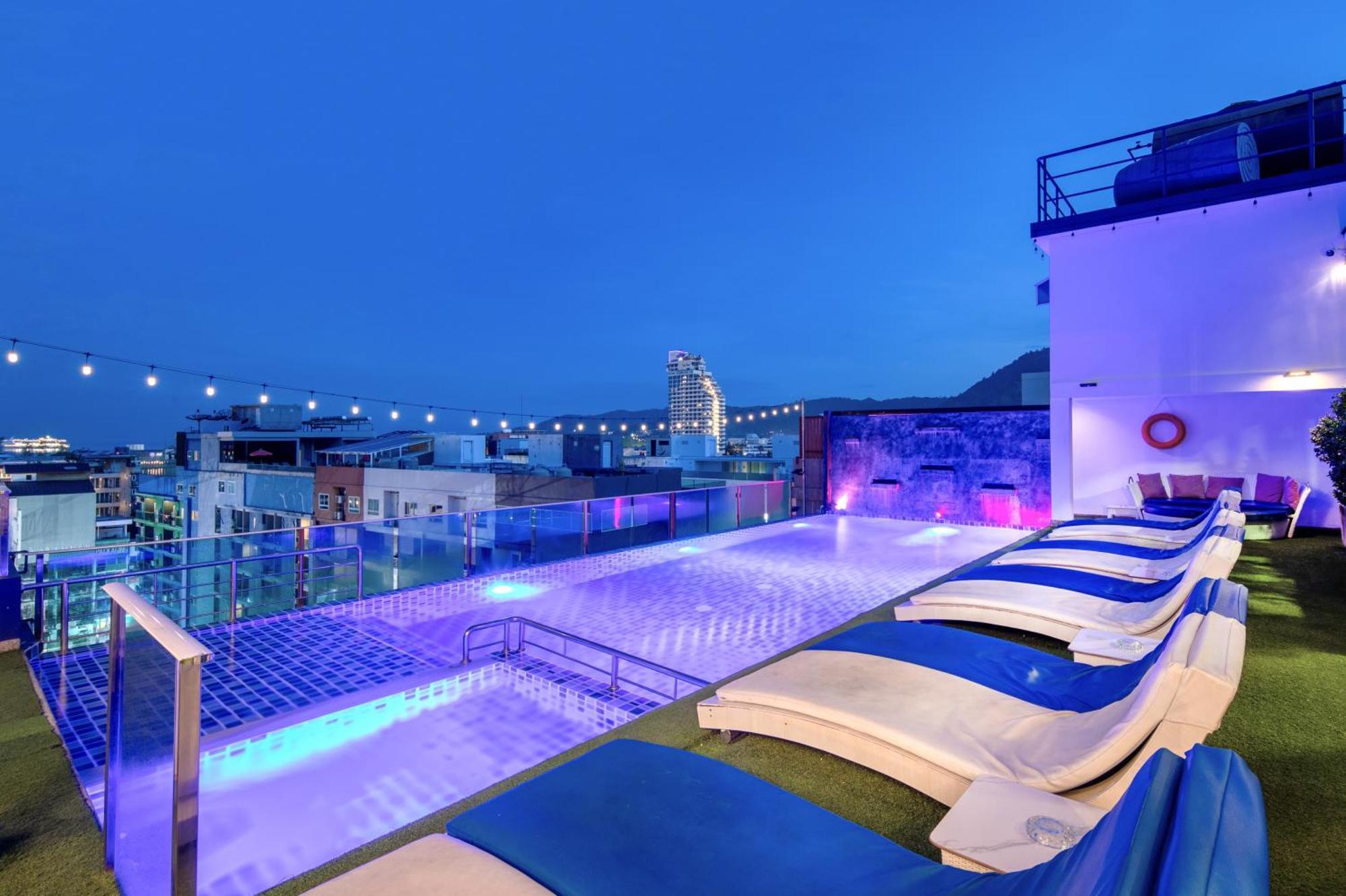 Patong Sira Grande Hotel & Spa מראה חיצוני תמונה