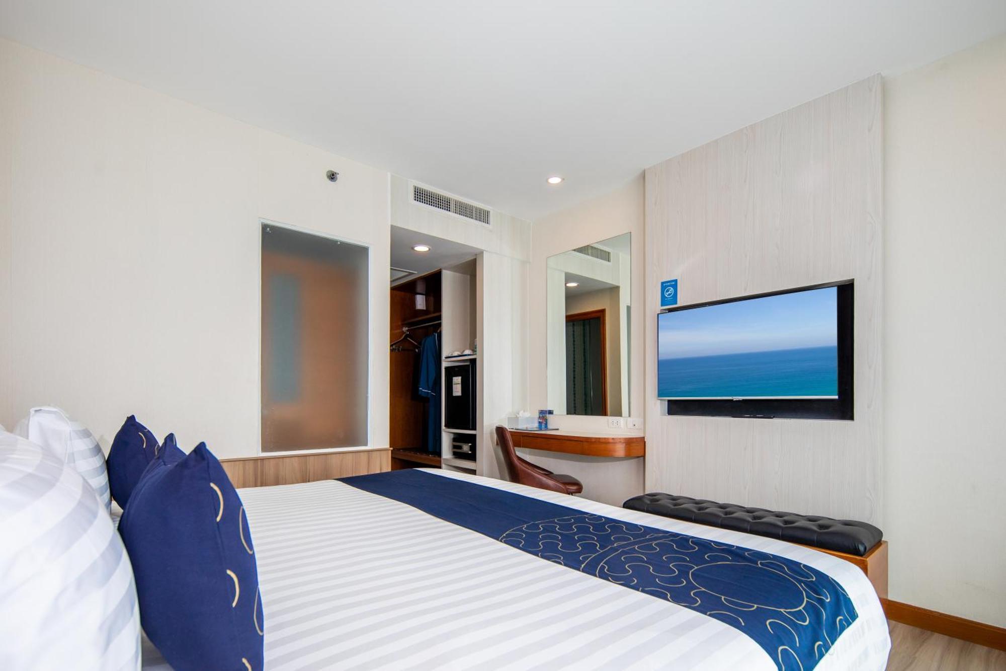 Patong Sira Grande Hotel & Spa מראה חיצוני תמונה