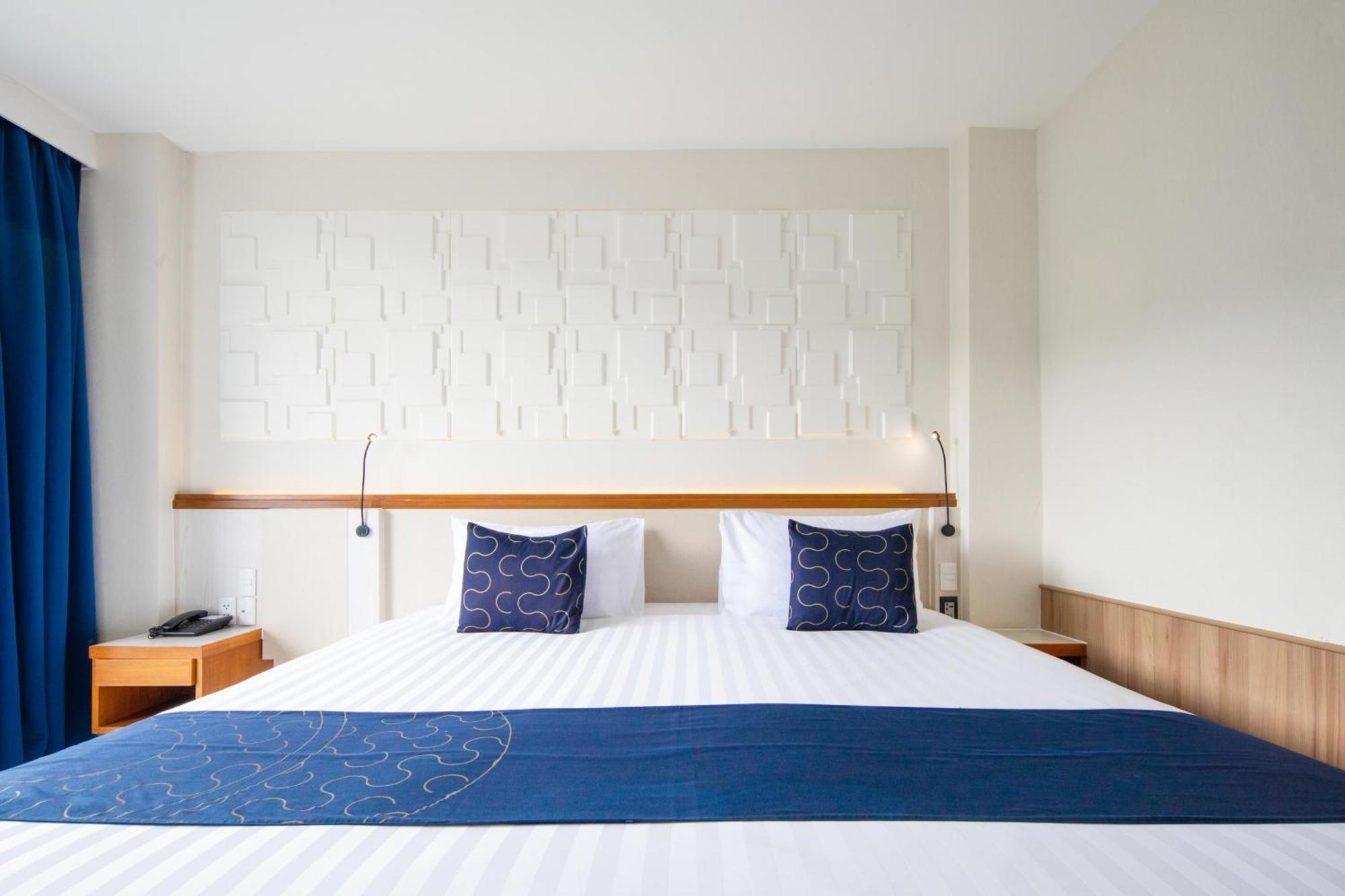 Patong Sira Grande Hotel & Spa מראה חיצוני תמונה