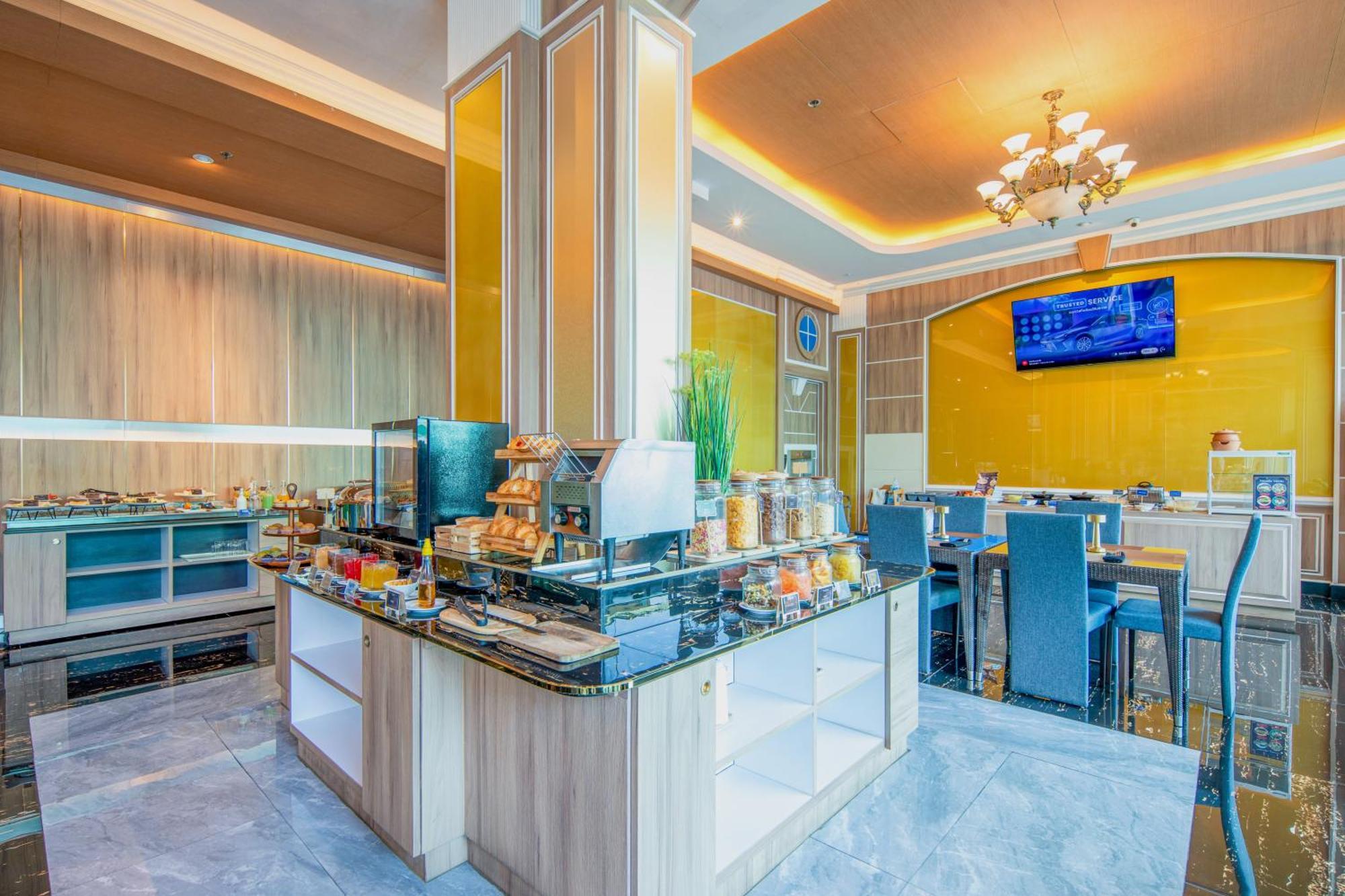 Patong Sira Grande Hotel & Spa מראה חיצוני תמונה