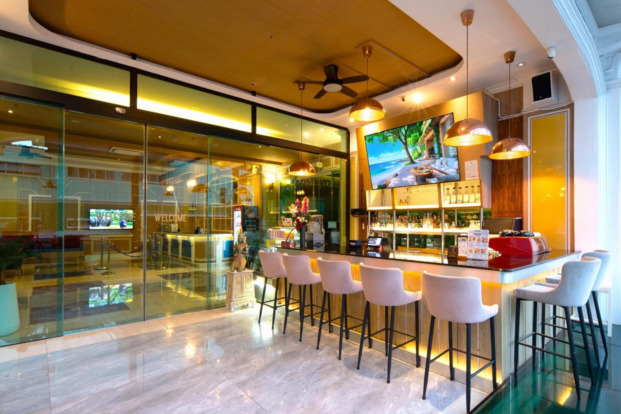 Patong Sira Grande Hotel & Spa מראה חיצוני תמונה